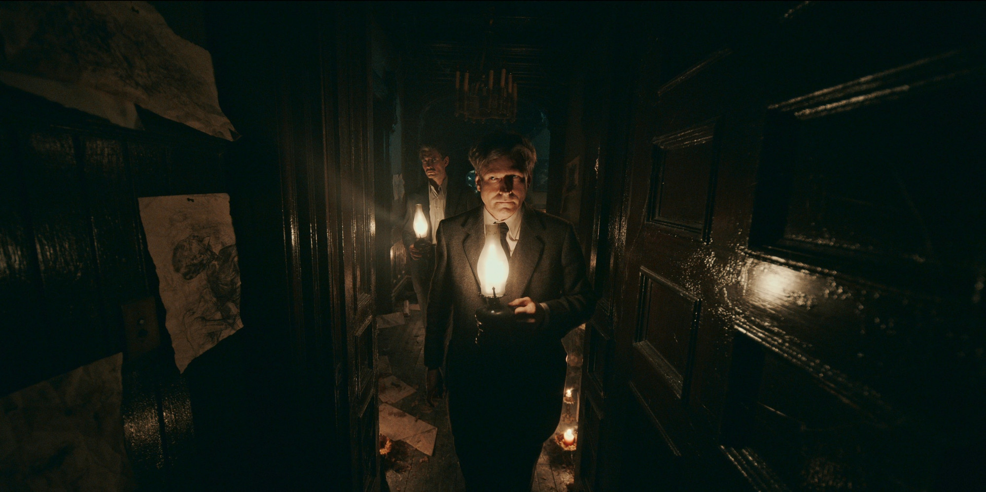 上田義彦 CHAMBER of CURIOSITIES Guillermo del Toro Opens His 'Cabinet of Curiosities' - The